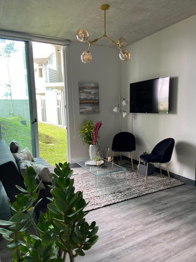 Comodo Y Elegante Apartamento En Fabuloso Condo! San José Zewnętrze zdjęcie